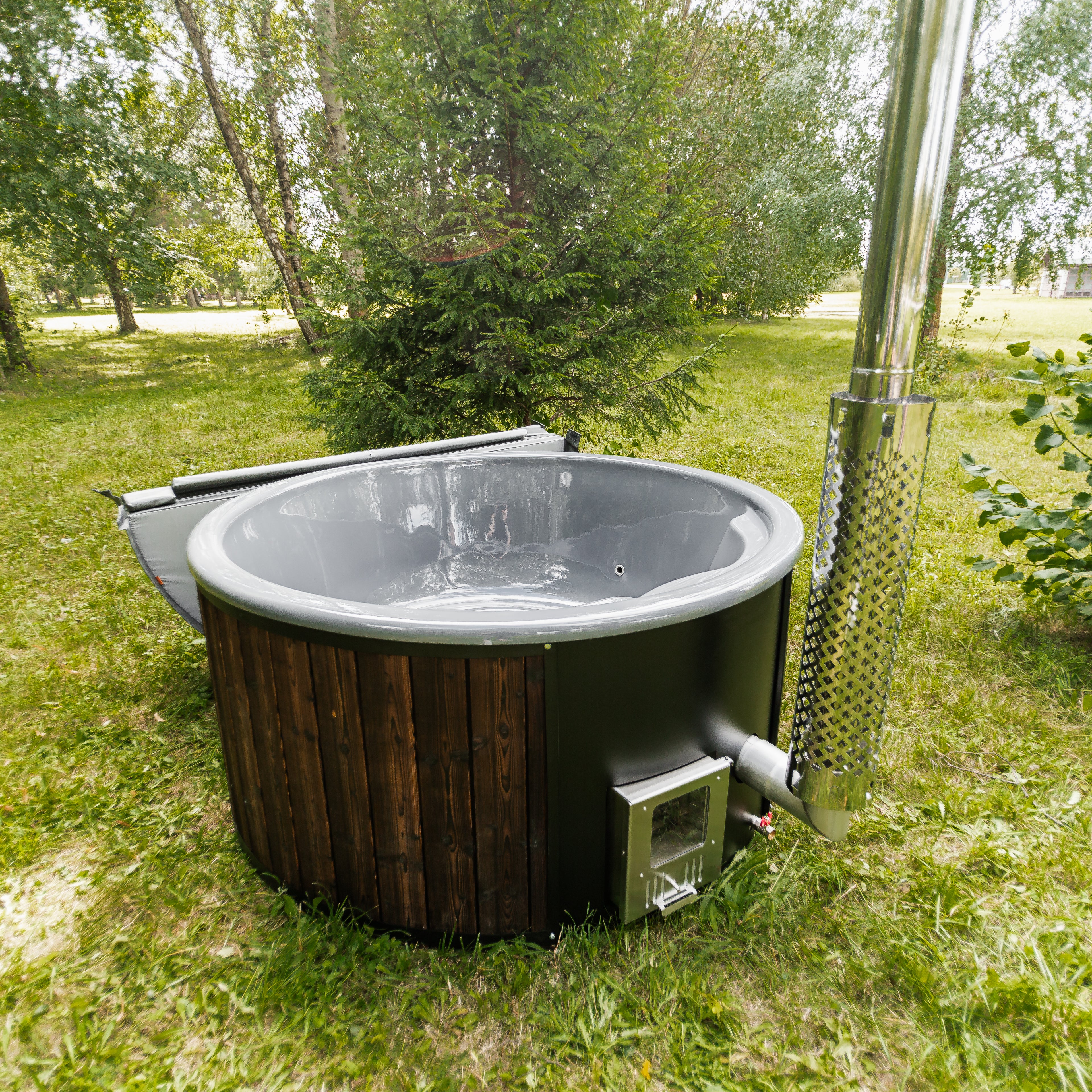 Mande Spa USA MWT4 Wood-Fired 4-Person Hot Tub