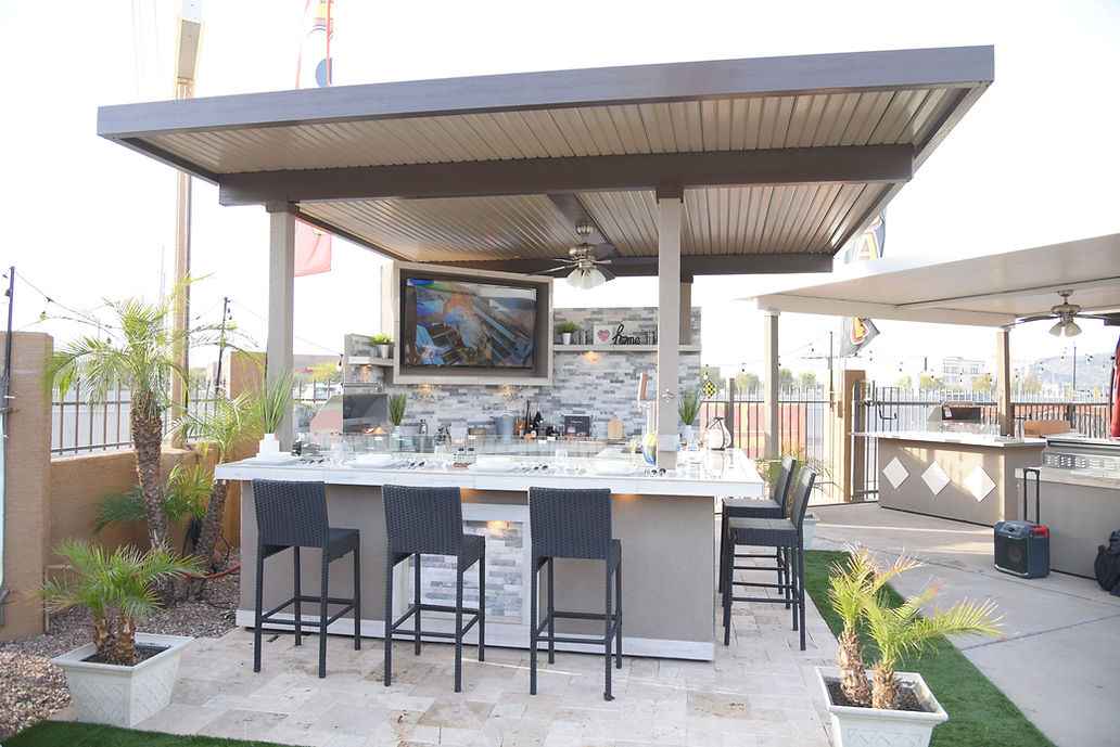 KoKoMo Bermuda Kitchen BBQ Island with Integrated TV & Fire Pit