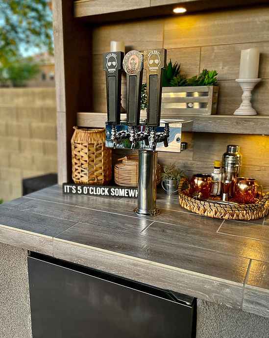 KoKoMo 20'x20' Outdoor Kitchen Pavilion with 70" Entertainment Suite & Full Bar