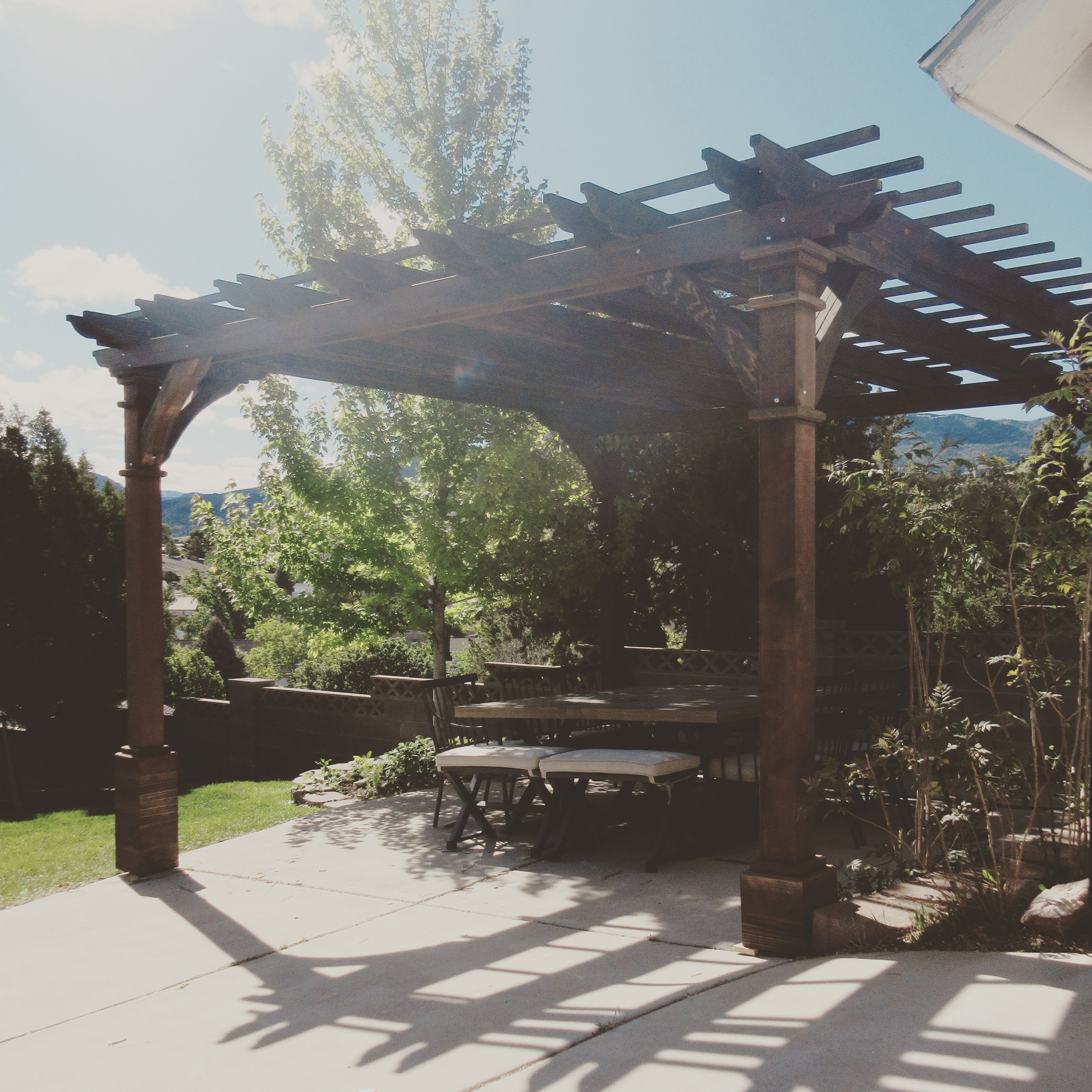 Pacific Redwood Double Beam Premium Pergola
