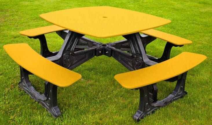 Bistro 8-Seat Sustainable Outdoor Dining Table