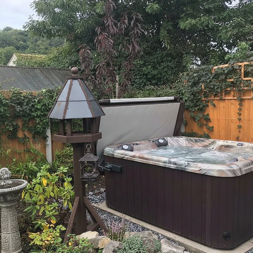 Quattro 4-Person Spa with Integrated Lounger and Captain’s Chair