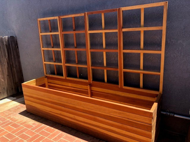 San Laura Solid Redwood Planter with Integrated Trellis