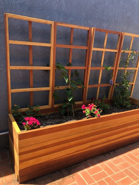 San Laura Solid Redwood Planter with Integrated Trellis